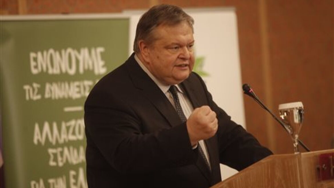 Βενιζέλος: Η σταθερότητα της κυβέρνησης περνάει από τη στήριξη της Ελιάς