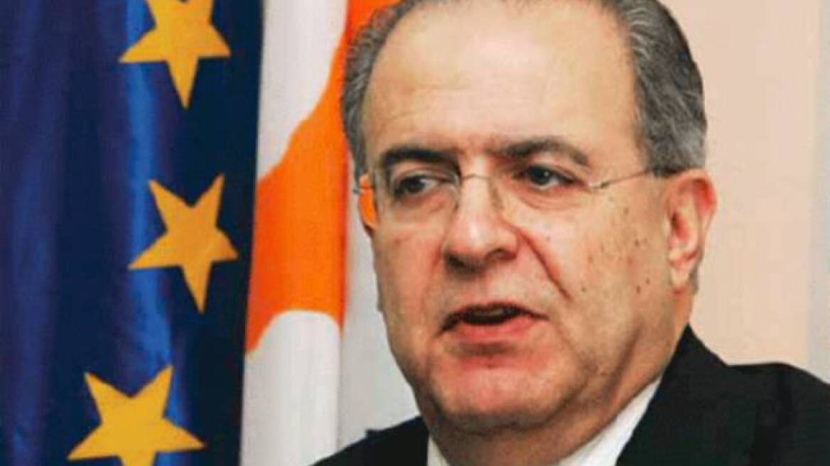 «Γλωσσικό ολίσθημα» τα περί «δυο λαών» στην Κύπρο 