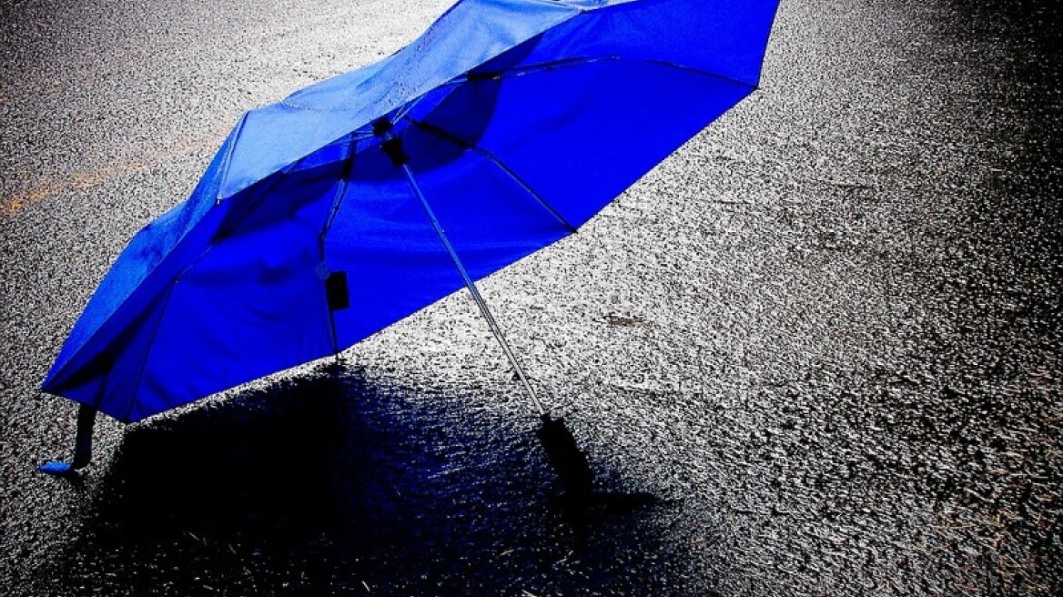 Με βροχές και καταιγίδες ξεκινά η εβδομάδα 