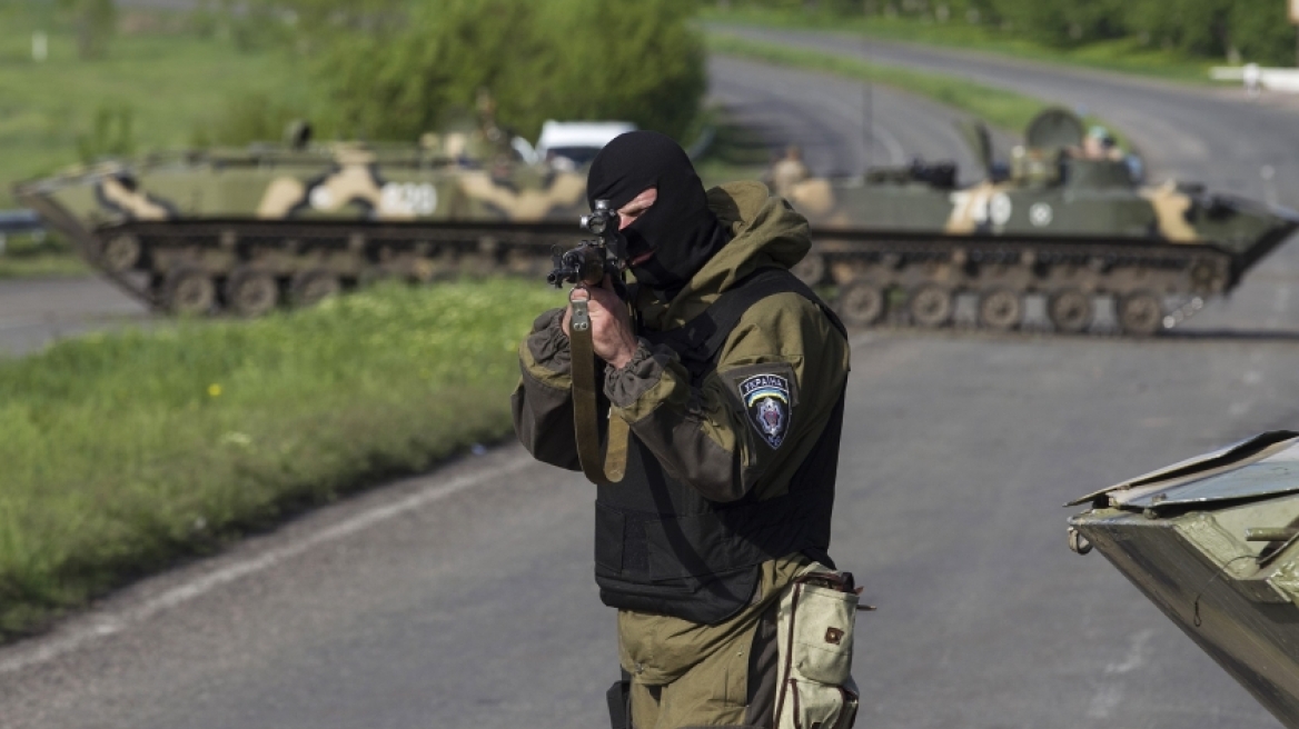 Ουκρανία: Nέες συγκρούσεις με τραυματίες στο Σλαβιάνσκ