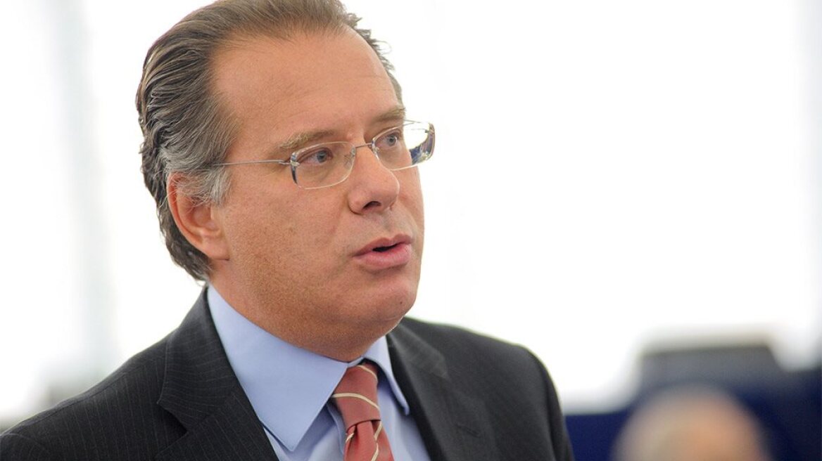 Πρωτοβουλία Κουμουτσάκου για να μη μετατραπεί η Αγία Σοφία σε τζαμί 