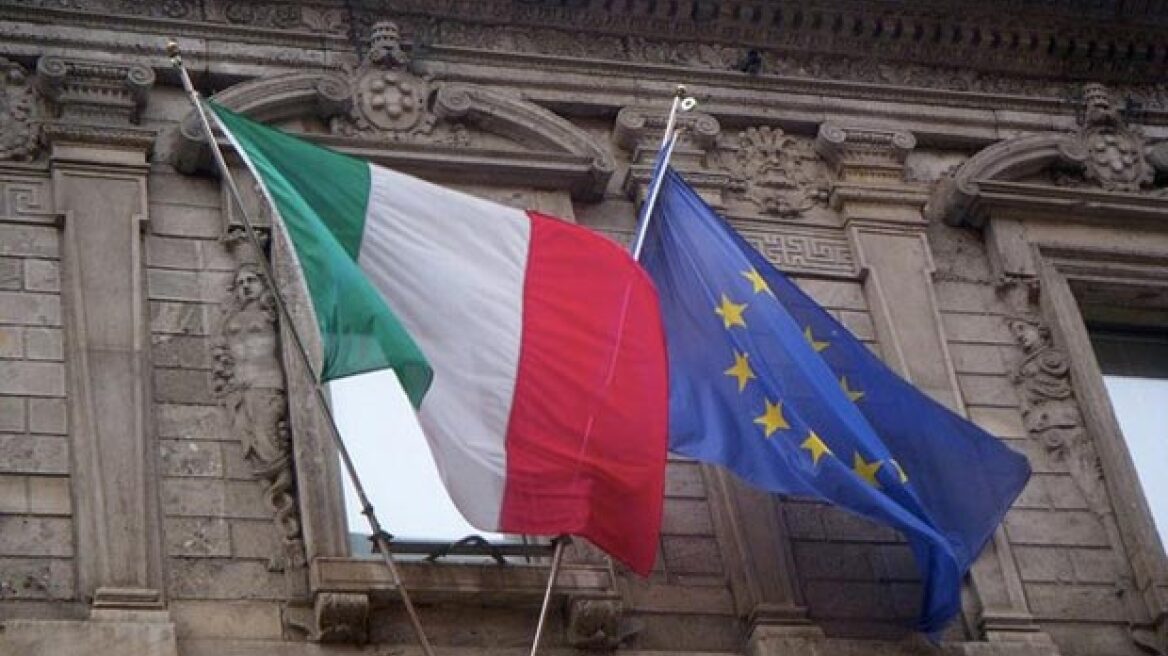 Ιταλία: Το δημόσιο χρέος θα φτάσει το 135% ως το τέλος του 2014