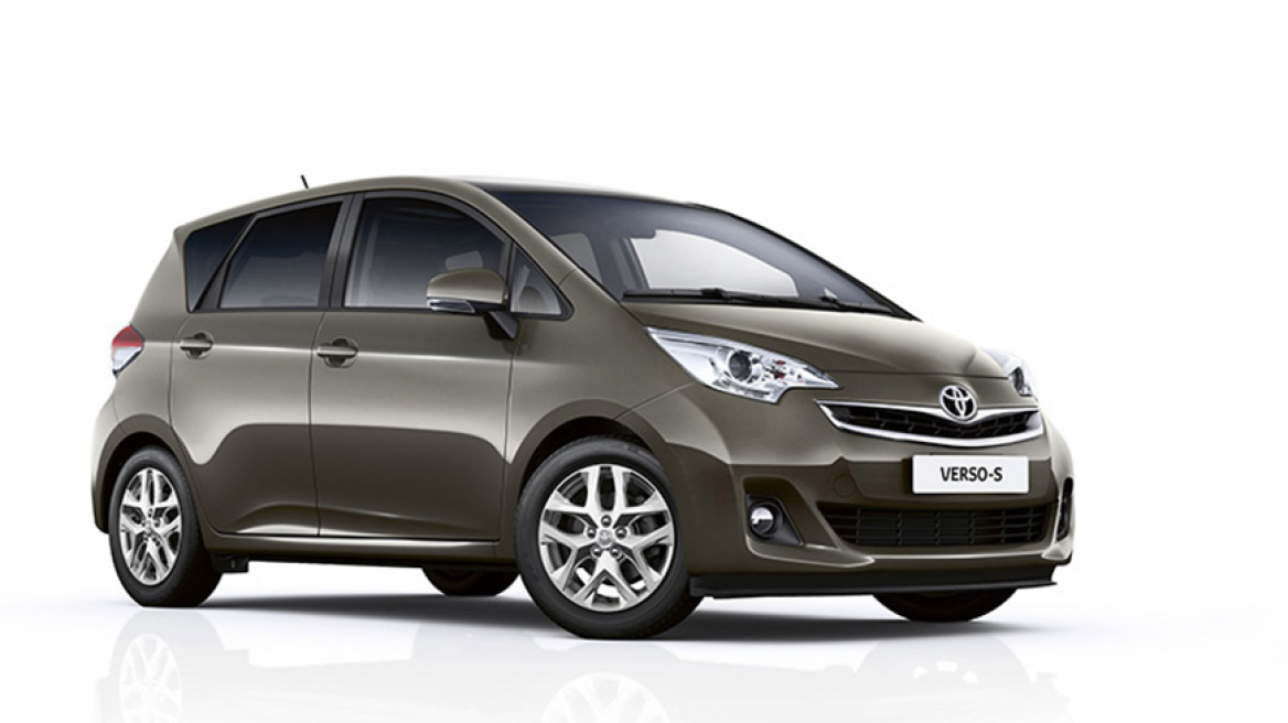 Η Toyota φρεσκάρει το Verso-S