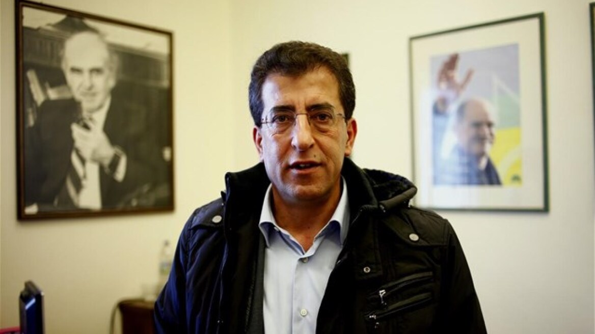 Καρύδης: «Βλέπουμε τα σποτάκια της ΝΔ και μένουμε άναυδοι με την υποκρισία»