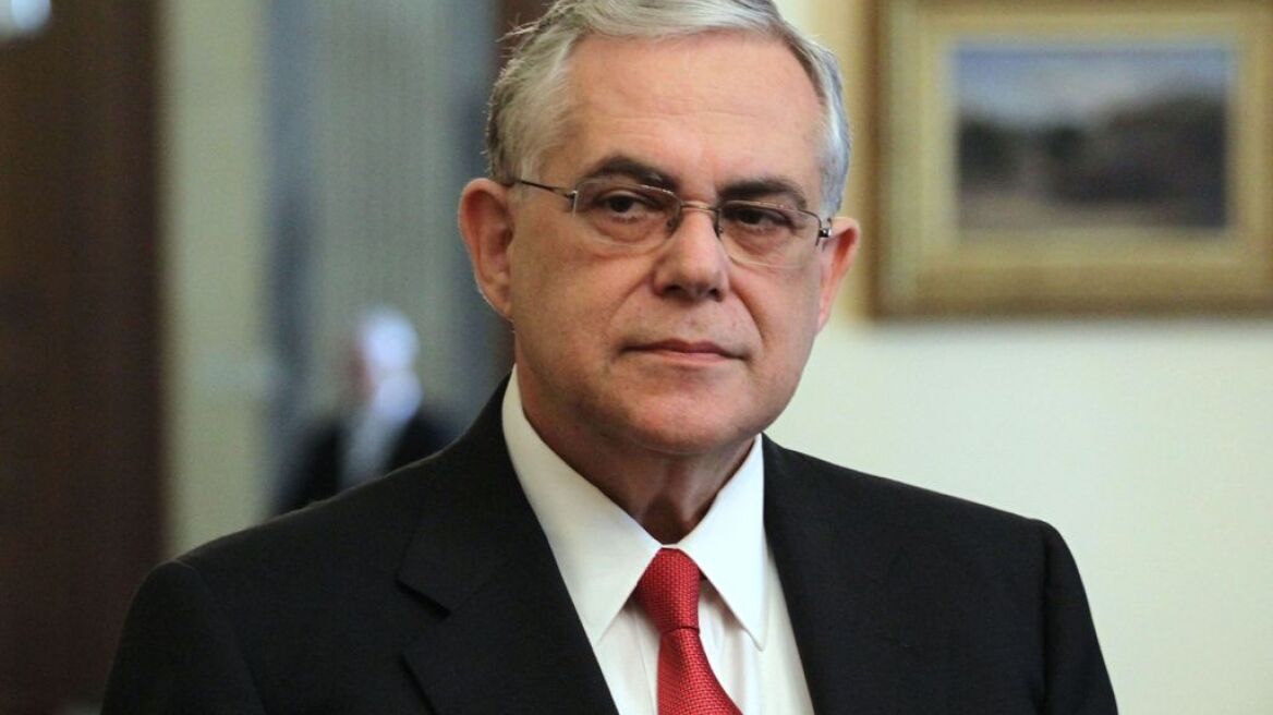 Παπαδήμος: Πολιτική και οικονομική ενοποίηση για την καταπολέμηση της ανεργίας