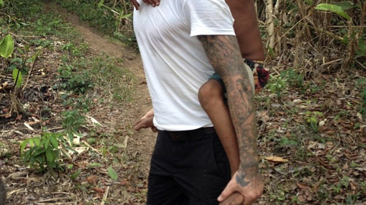 Πριν το Μουντιάλ ο Μπέκαμ ξεναγεί τους Βρετανούς στον Αμαζόνιο