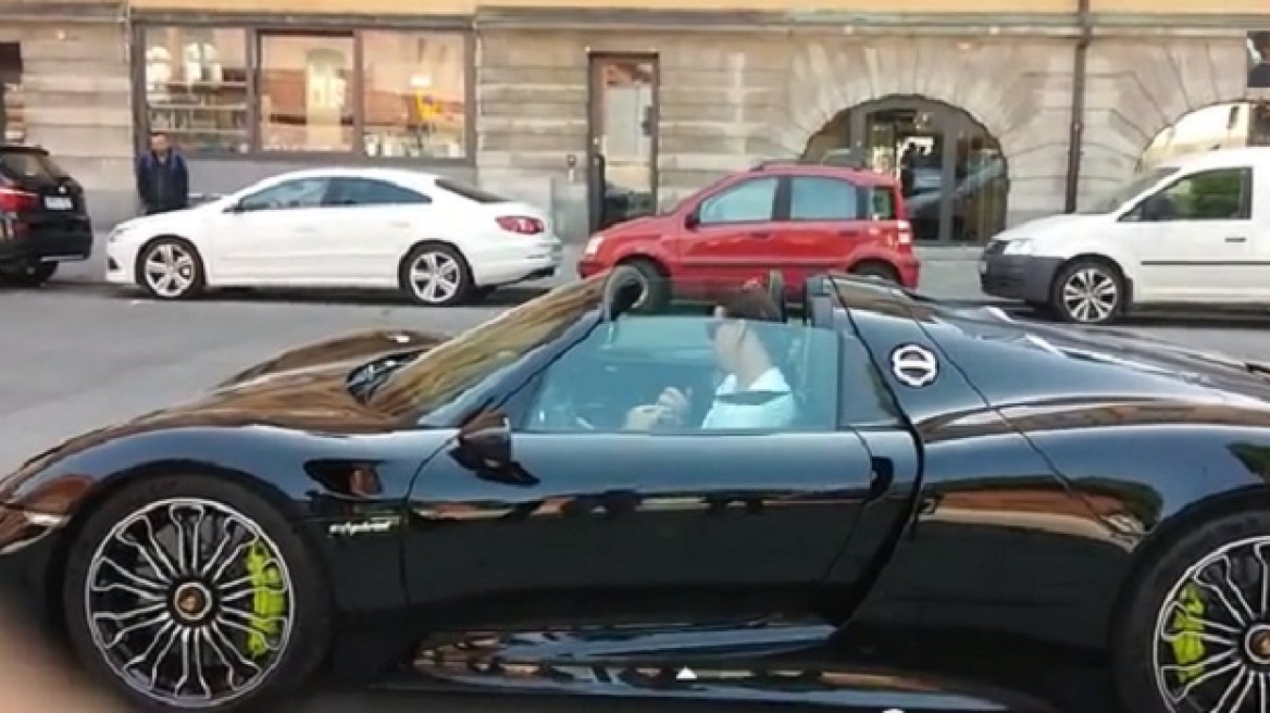 Βίντεο: Το νέο εκπληκτικό αυτοκίνητο του Ιμπραΐμοβιτς!