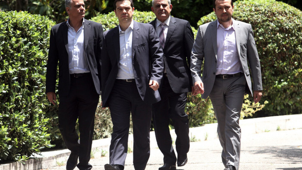 Τα πέντε «μην» του Τσίπρα προς Σαμαρά