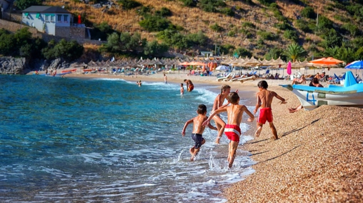 Ποια είναι τα οφέλη της θάλασσας για τα παιδιά;