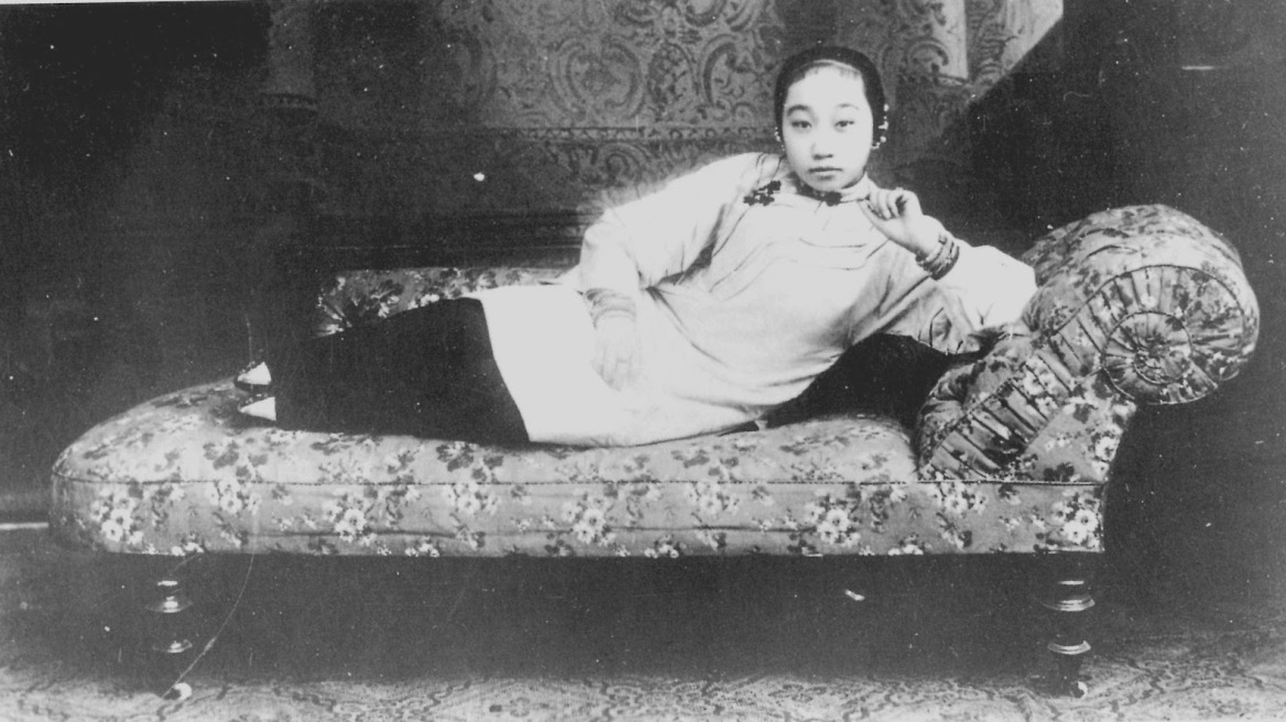 Δείτε τις γυναίκες με τα «δεμένα πόδια» στην Κίνα!