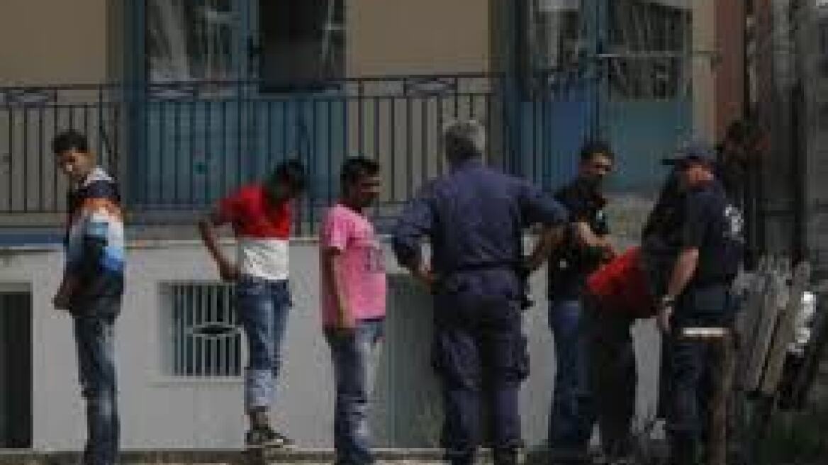 Λήμνος: Σύλληψη 36 λαθρομεταναστών και δύο διακινητών