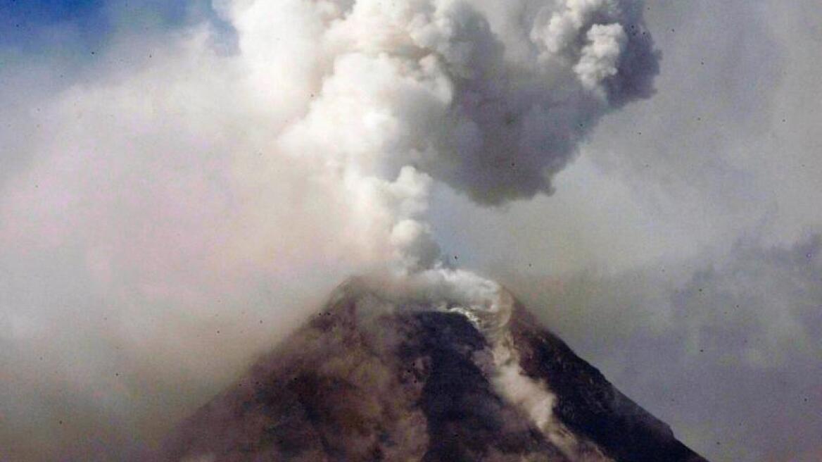 Έκρηξη ηφαιστείου στην Ινδονησία