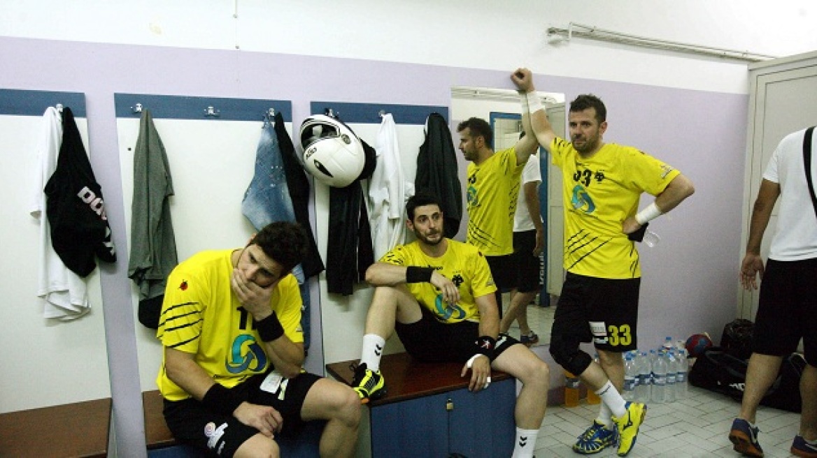 Ξανά σε απολογία η ΑΕΚ