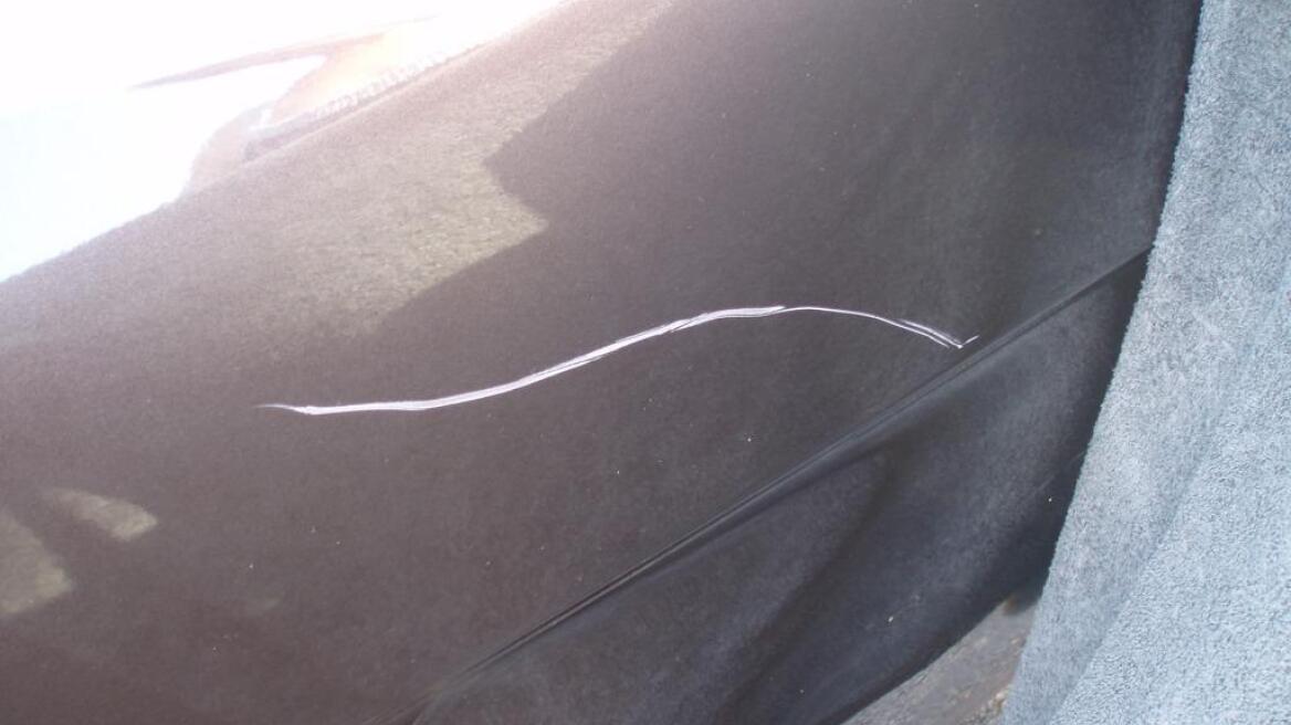 Το μαχαίρι αποκάλυψε δολιοφθορές οχημάτων!