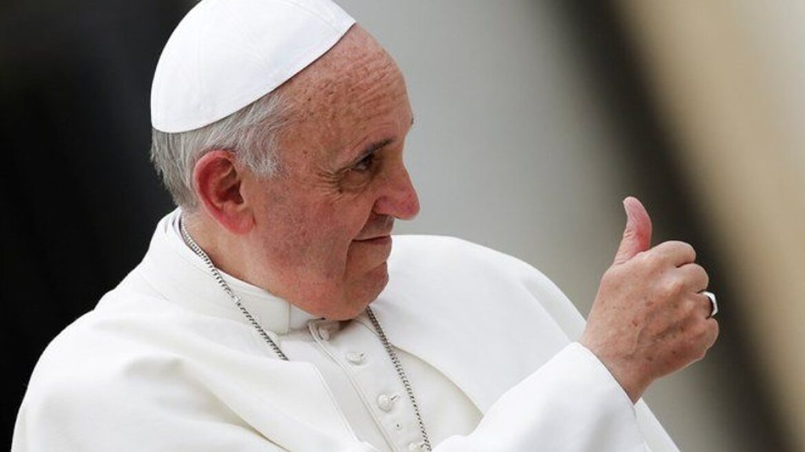 Ο Πάπας «ξήλωσε» την οικονομική επιτροπή στο Βατικανό