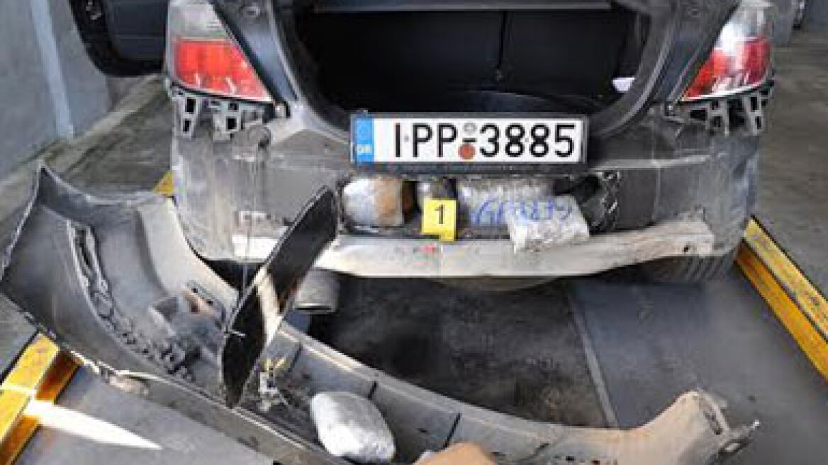 Ζευγάρι τραγουδιστών συνελήφθη στην Κακαβιά με ναρκωτικά 