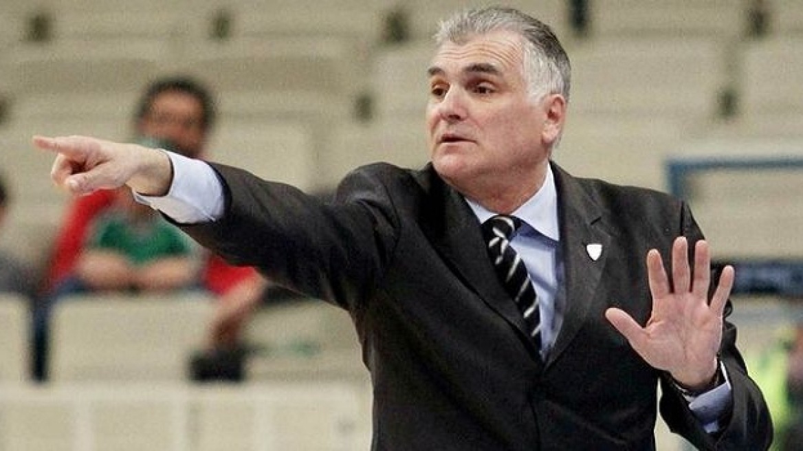 Κορυφαίος προπονητής ο Μαρκόπουλος