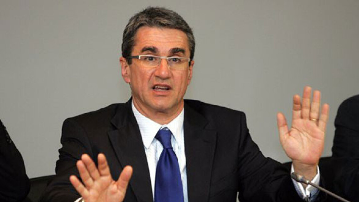 «Πάγο» στην συζήτηση για κοινωνική στροφή βάζει η κυβέρνηση