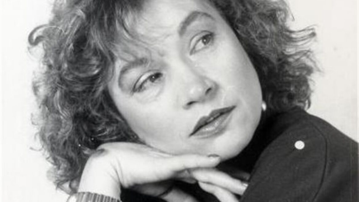 Kηδεύτηκε η ηθοποιός Σάσα Καστούρα