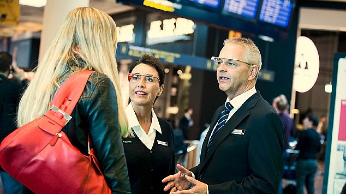 Πετώντας στο μέλλον: Στο αεροδρόμιο της Κοπεγχάγης χρησιμοποιούνται τα γυαλιά της Google!