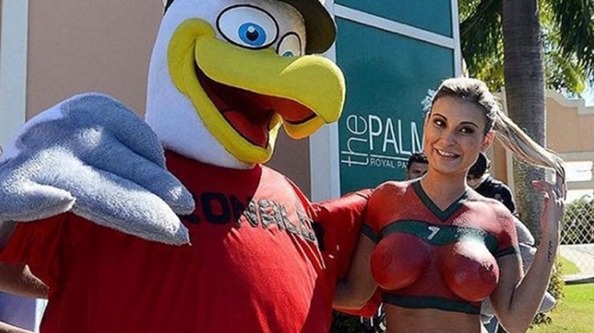 Ημίγυμνες και με προκλητικό bodypainting για χάρη των ομάδων τους!
