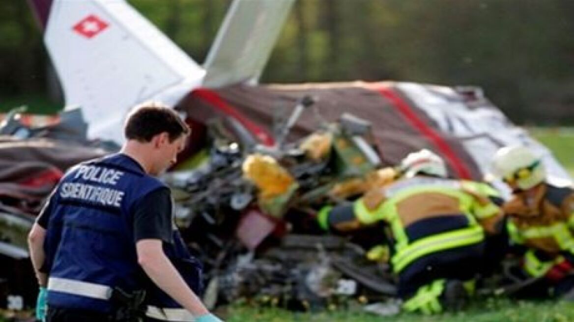 Συντριβή αεροπλάνου με δυο νεκρούς στην Ελβετία 