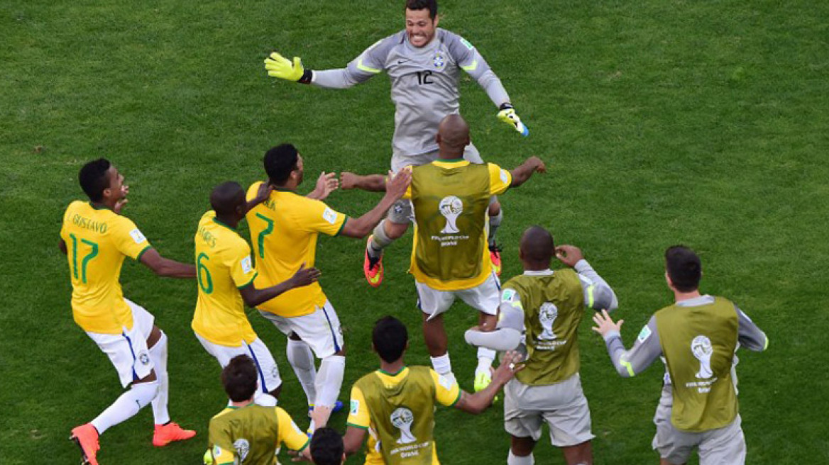 Βραζιλία: Δραματική πρόκριση στους «8» με 3-2 στα πέναλτι επί της Χιλής
