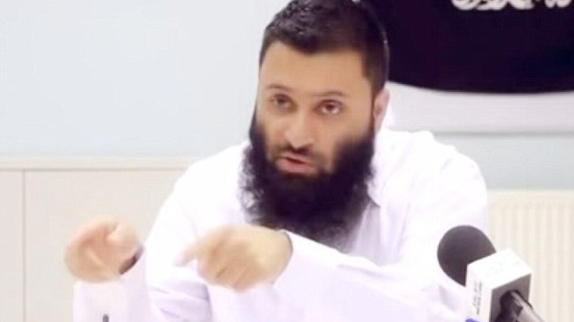 Δείτε ιμάμη να κάνει μπάρμπεκιου στην «καρδιά» της Ουαλίας!