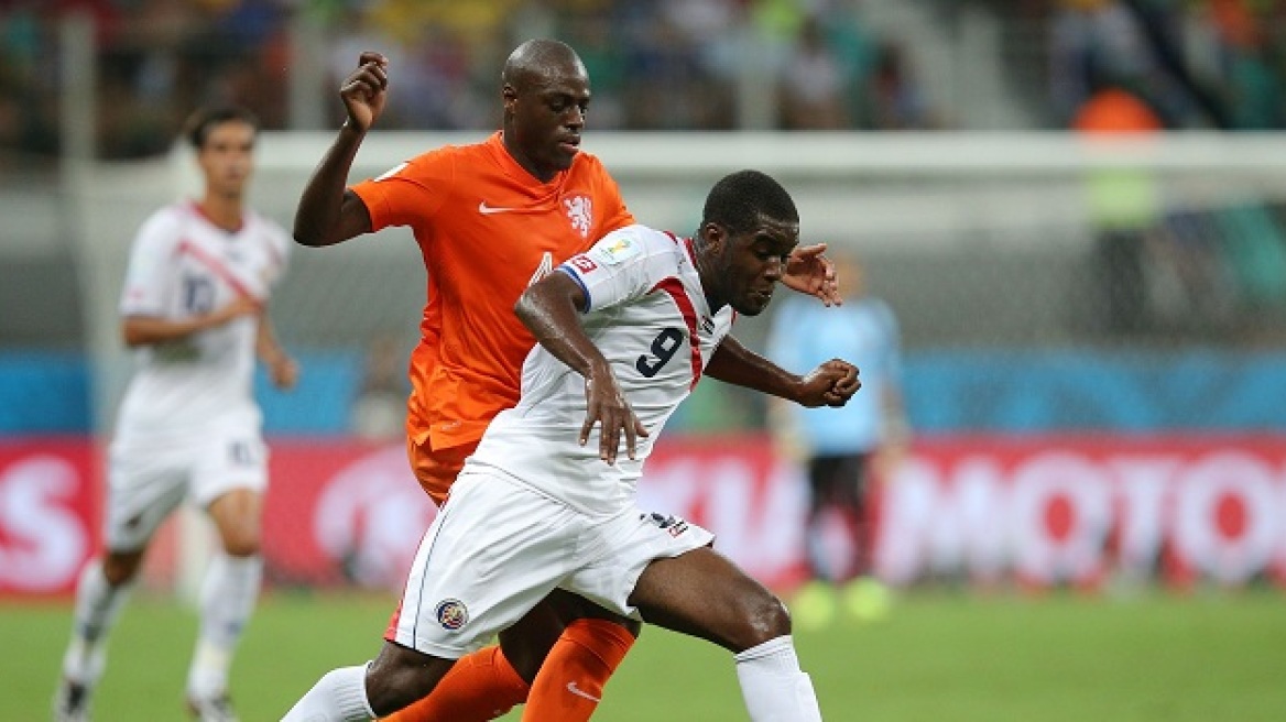 Κάμπελ: «Κλείσαμε στόματα»