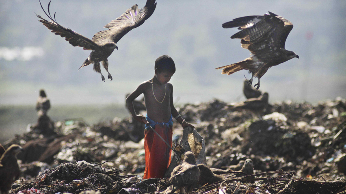 Εκατό εκατομμύρια περισσότεροι οι φτωχοί της Ινδίας! 