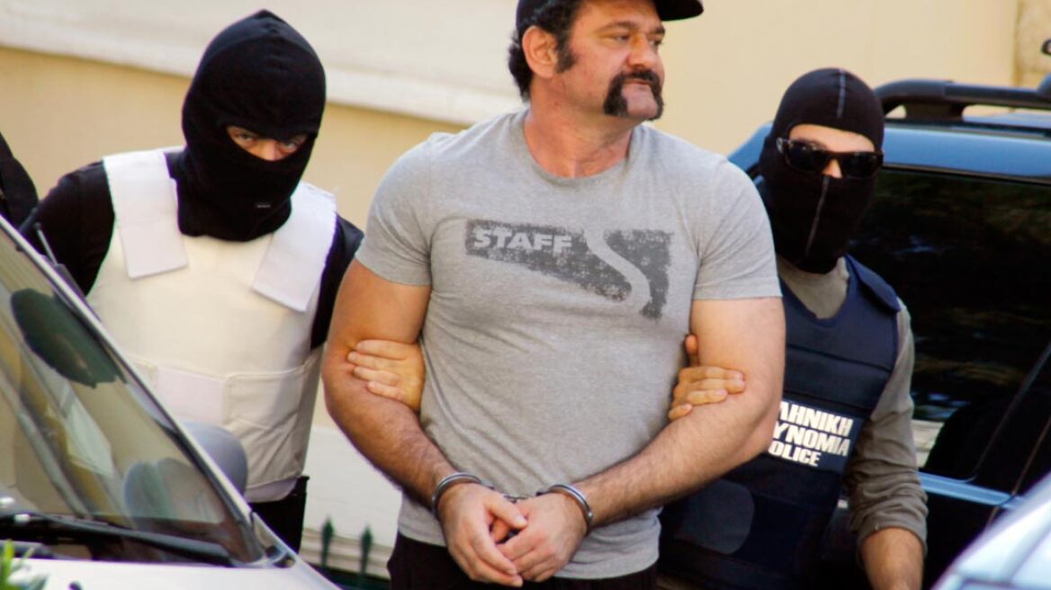 Προκλητική απολογία Λαγού: Μεμονωμένο περιστατικό η δολοφονία Φύσσα