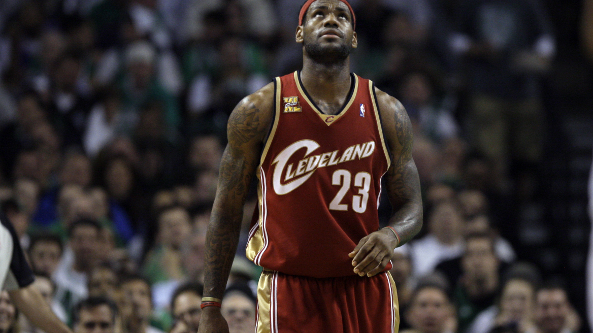 Ο LeBron James επιστρέφει στους Cleveland Cavaliers!