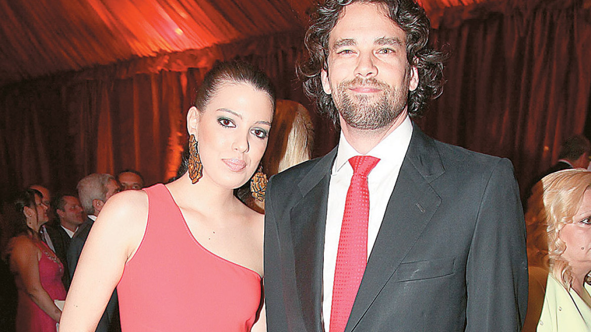 Μαριάντζελα Παράβαλου - Βασίλης Τρίκαρδος: Με τα κοσμήματά τους κατακτούν το Μπέβερλι Χιλς