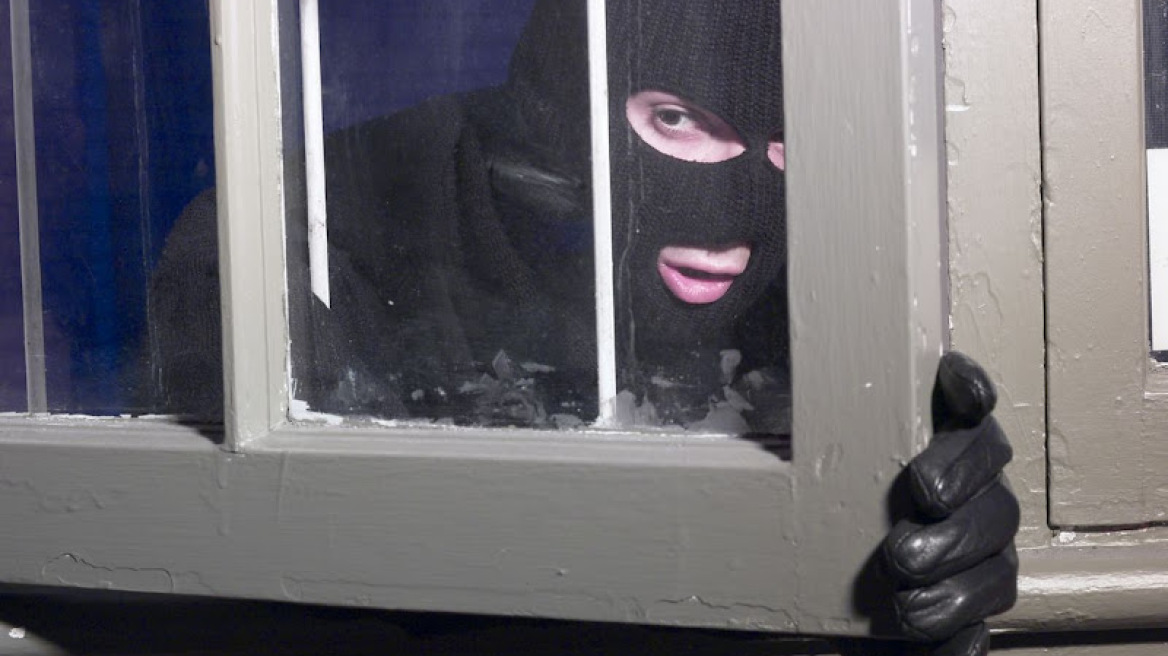 Διαρρήξεις on camera στα Χανιά!