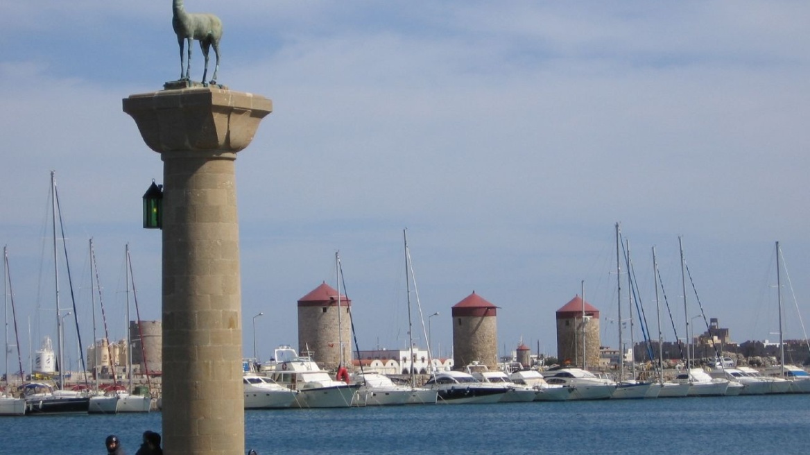 ΤΑΙΠΕΔ: Τέσσερις δεσμευτικές προσφορές για ακίνητα στη Ρόδο 