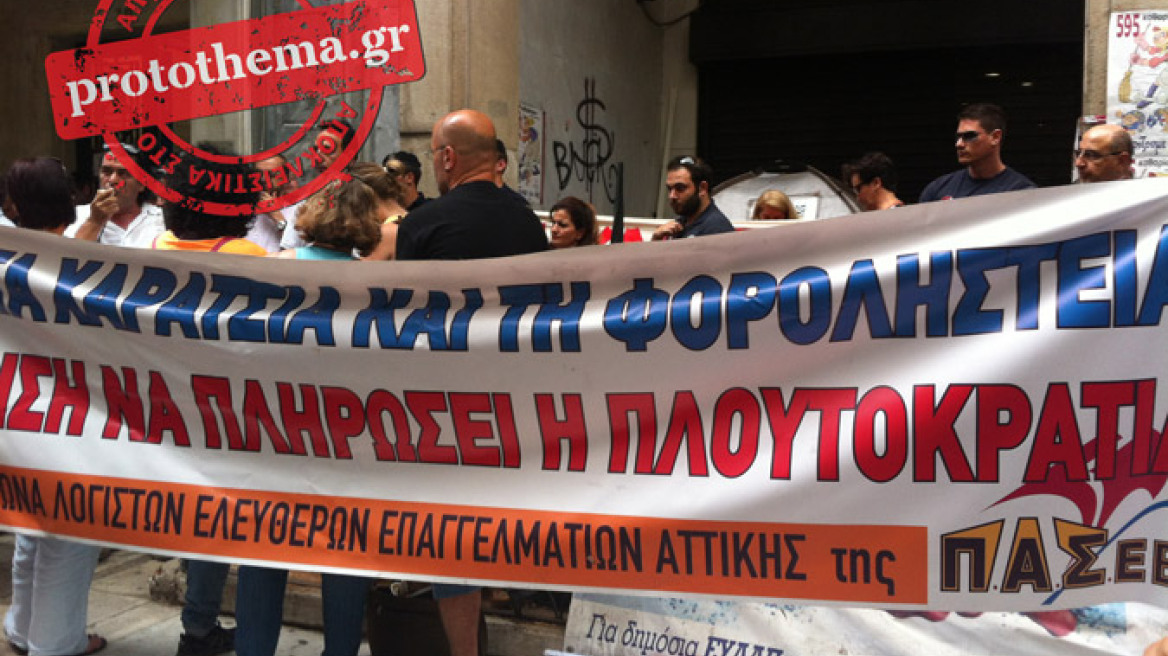  Παράταση για τις φορολογικές δηλώσεις ζητούν οι λογιστές 