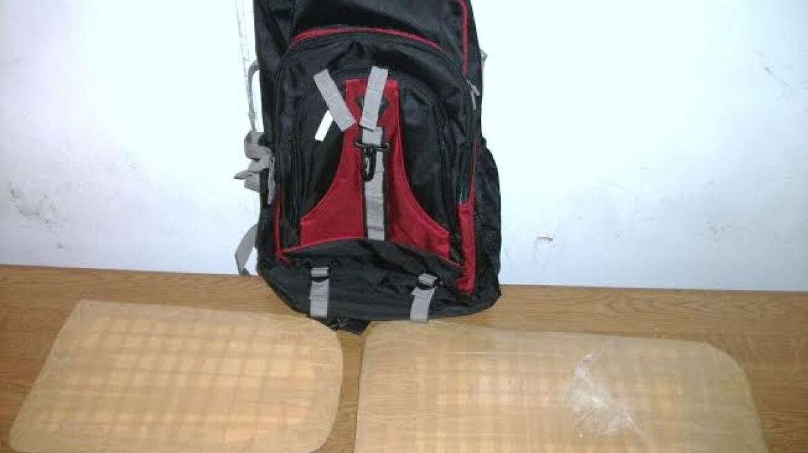 Ελληνίδα μετέφερε σχεδόν έξι κιλά κοκαΐνης