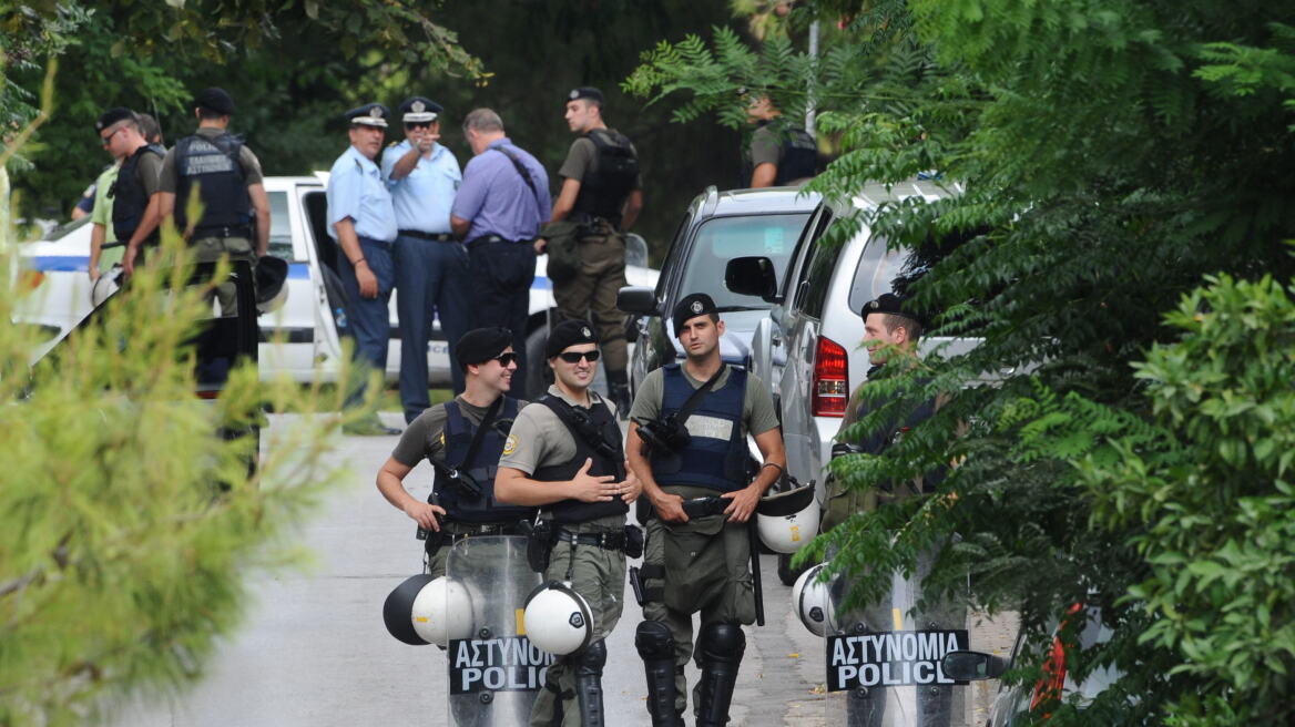 Γείτονας με πρώην υπαρχηγό της ΕΛ.ΑΣ ήταν ο Μαζιώτης!