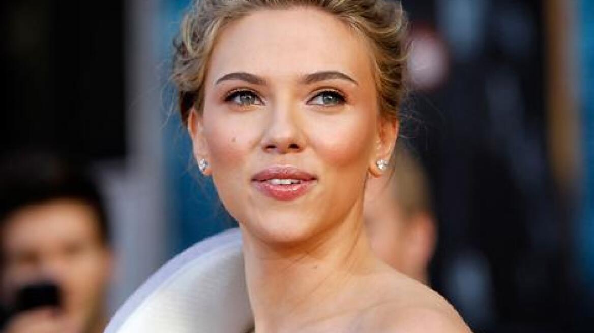 Άντρες, η Σκάρλετ παντρεύεται -στοπ!