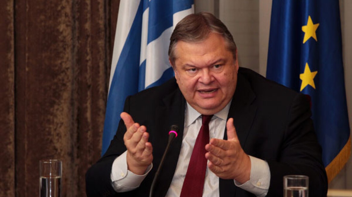 Βενιζέλος: Στηρίζει την αιγυπτιακή πρόταση για εκεχειρία στη Γάζα 