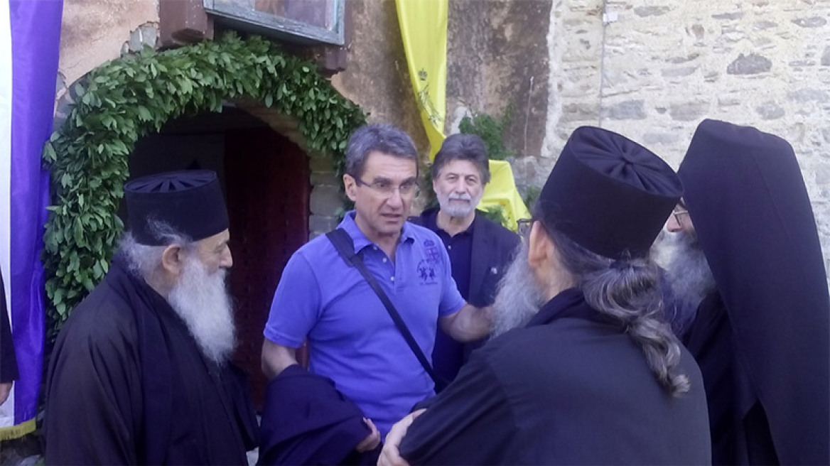 Λοβέρδος: Δεν καταργώ τις καμπάνες στους ναούς - Η μη κατασκευή τζαμιού συμφέρει την Τουρκία