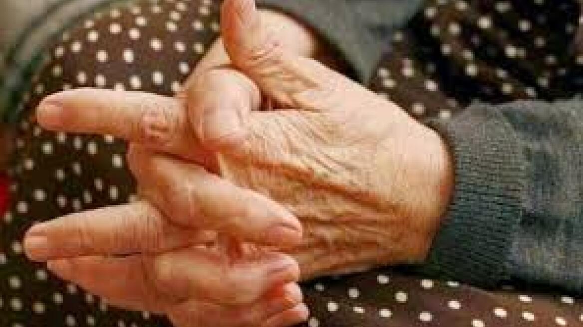 Η συνήγορος του γιου της ήταν απατεώνισσα!