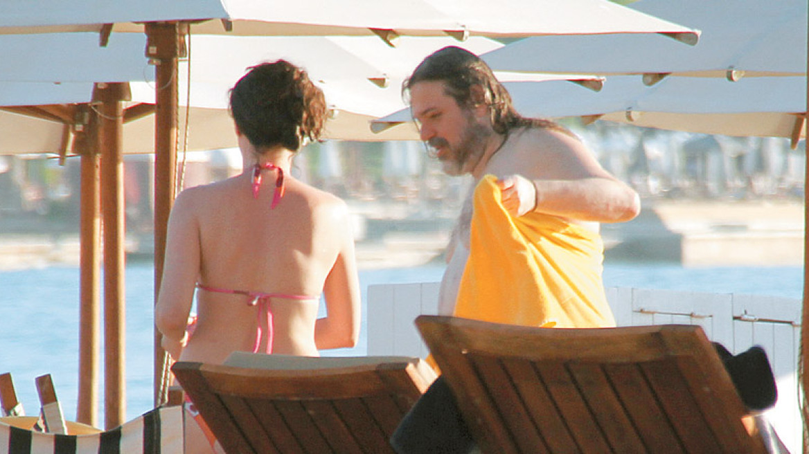 Φωτεινή  Δάρρα Δημήτρης Παπαδημητρίου:Χώρια στη ζωή, μαζί στην παραλία 