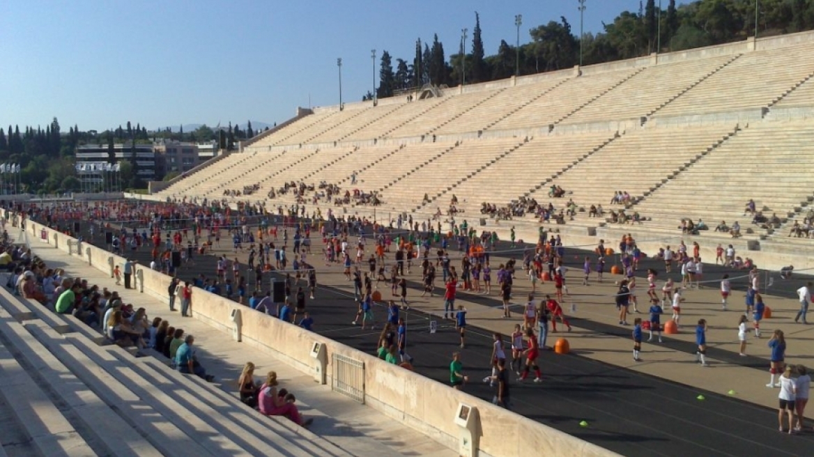 ΗΠΑ: Ντοκιμαντέρ και βιβλίο προτείνει την Ελλάδα ως τον απόλυτο τουριστικό προορισμό