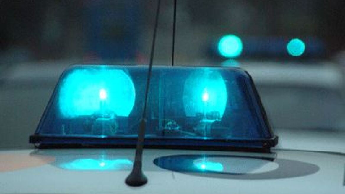 Ερέτρια: Οι ληστές καραδοκούσαν με τα όπλα μέχρι να ανοίξει η επιχείρηση... 