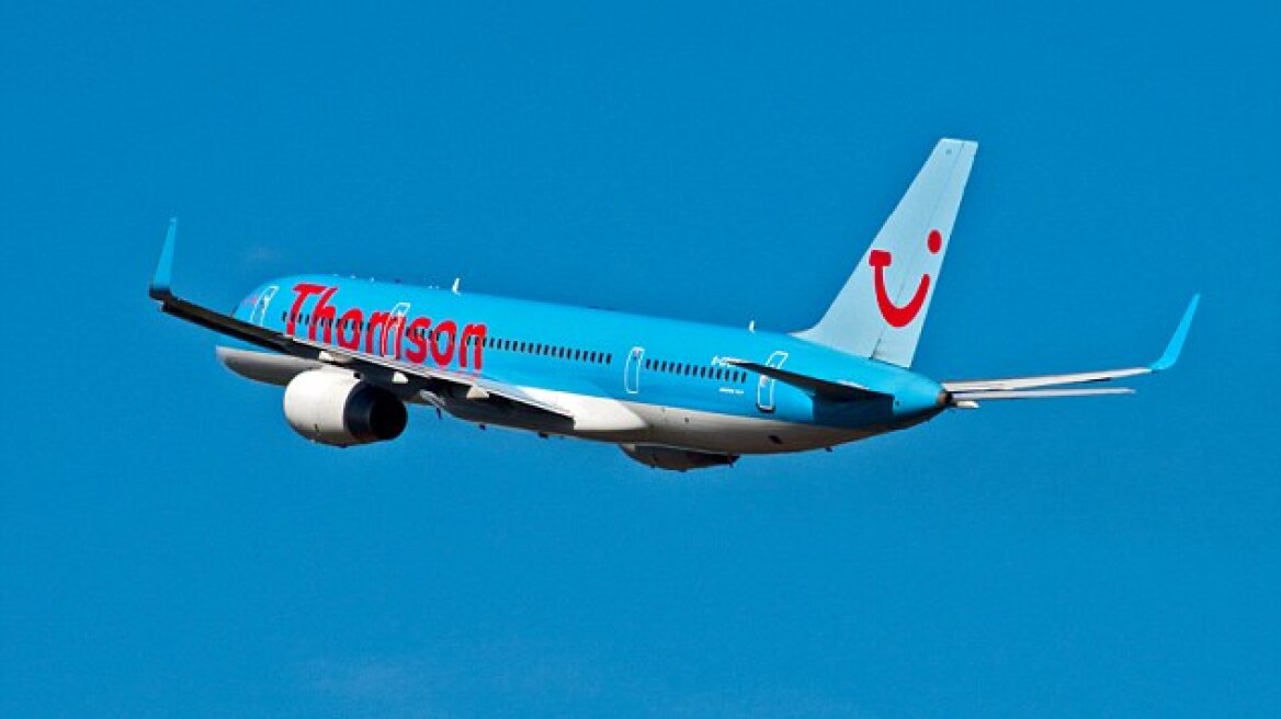 Βρετανία: Μεθυσμένη 48χρονη, εν πτήσει, ζητούσε αλεξίπτωτο να πετάξει!