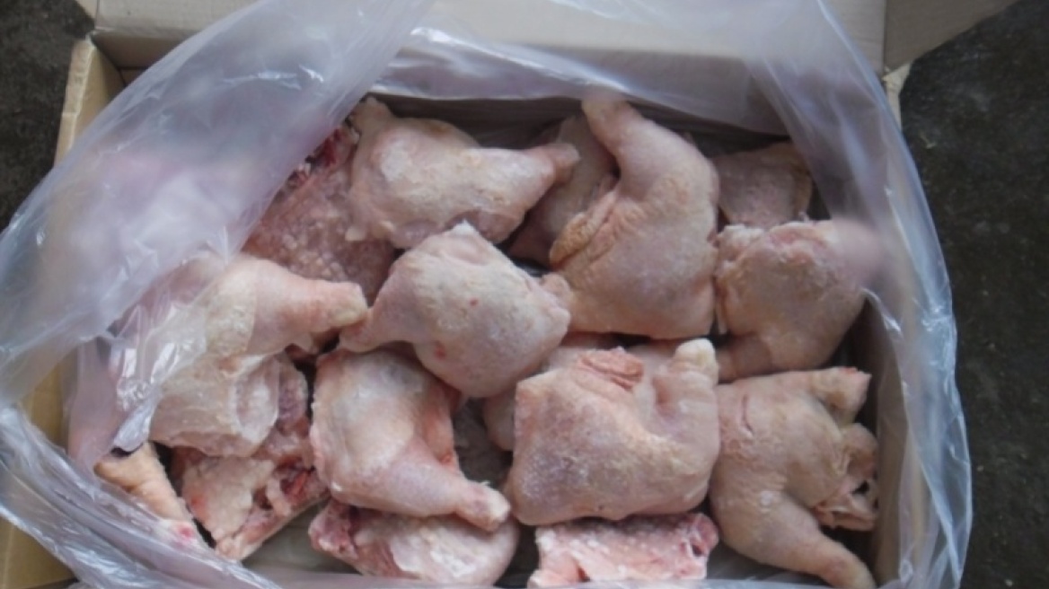 Κοτόπουλα με... «έξτρα νερό» παρέδωσαν στη κυπριακή Εθνική Φρουρά