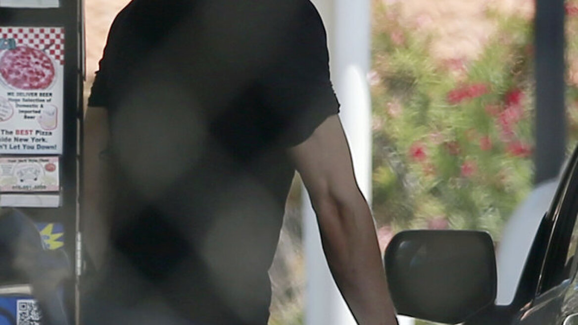 Ryan Gosling: Η πρώτη εμφάνιση μετά τα νέα ότι θα γίνει πατέρας