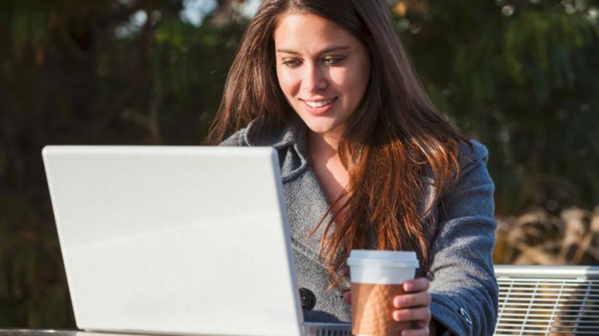 Προκηρύσσεται ο διαγωνισμός για δωρεάν Wi-Fi σε δημόσιους χώρους