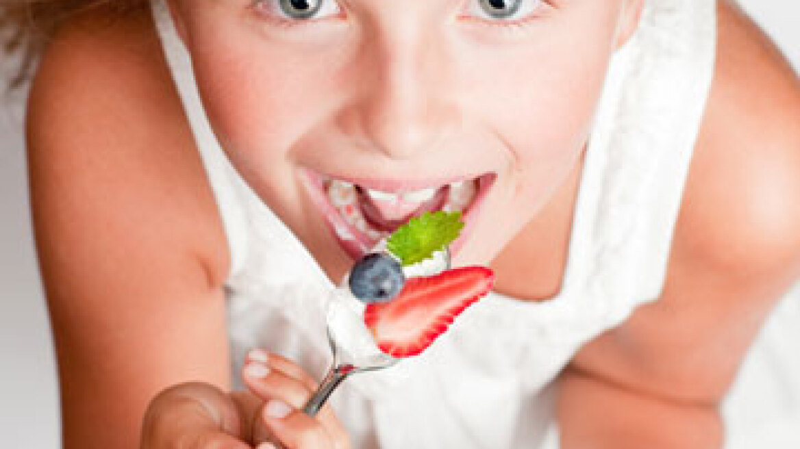 Να δίνουμε στα παιδιά γιαούρτι ή επιδόρπιο γιαουρτιού;